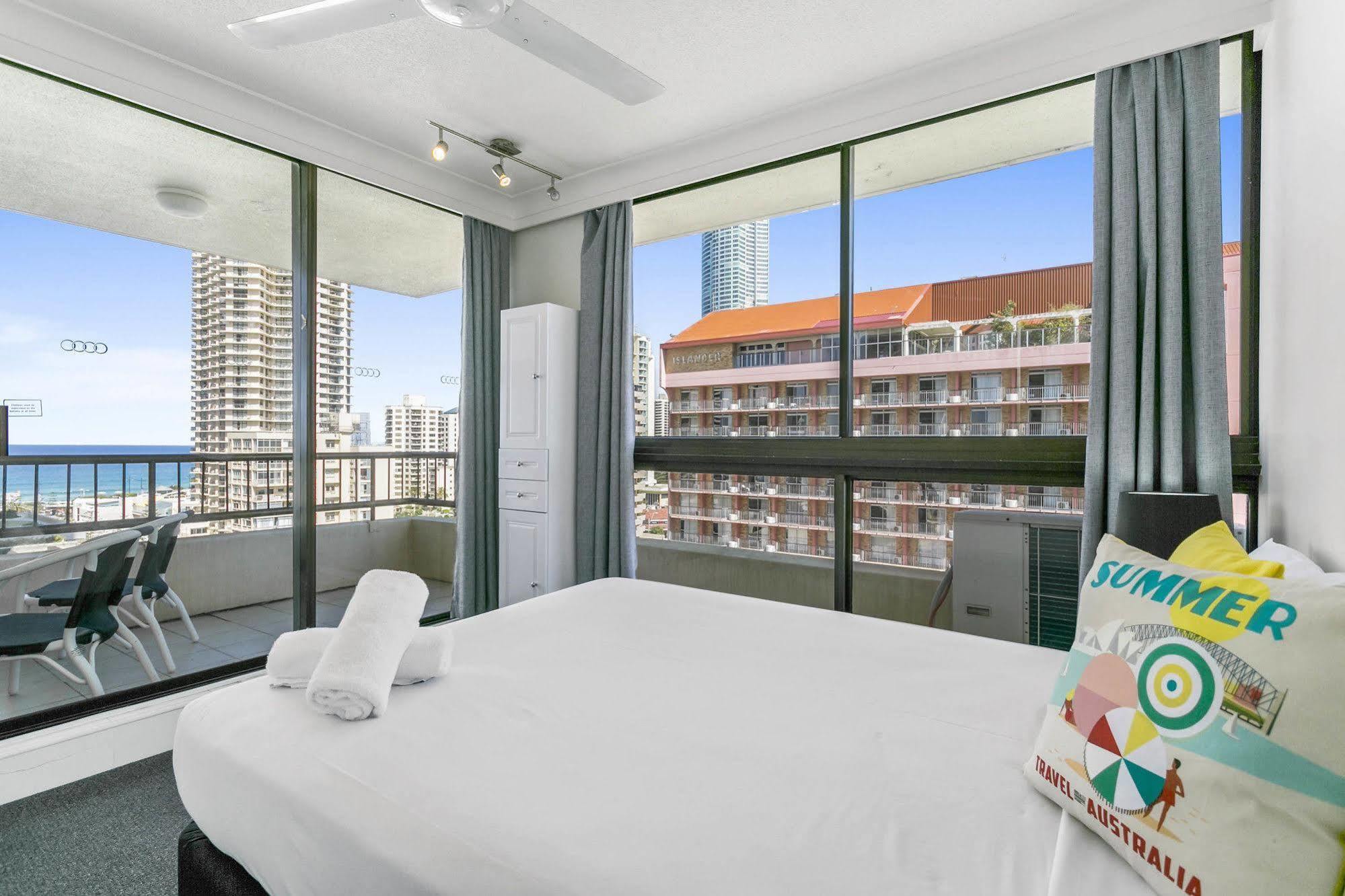 Breakfree Cosmopolitan Aparthotel Gold Coast Ngoại thất bức ảnh
